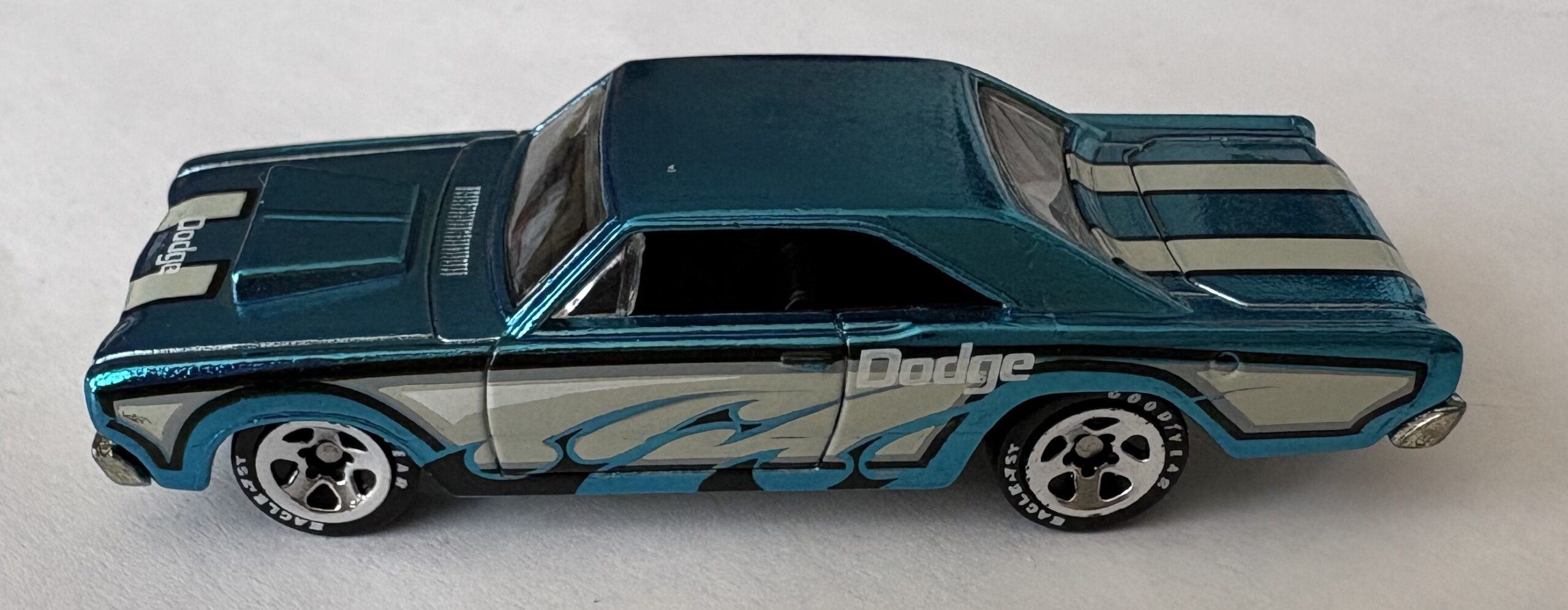 DODGE DART '68