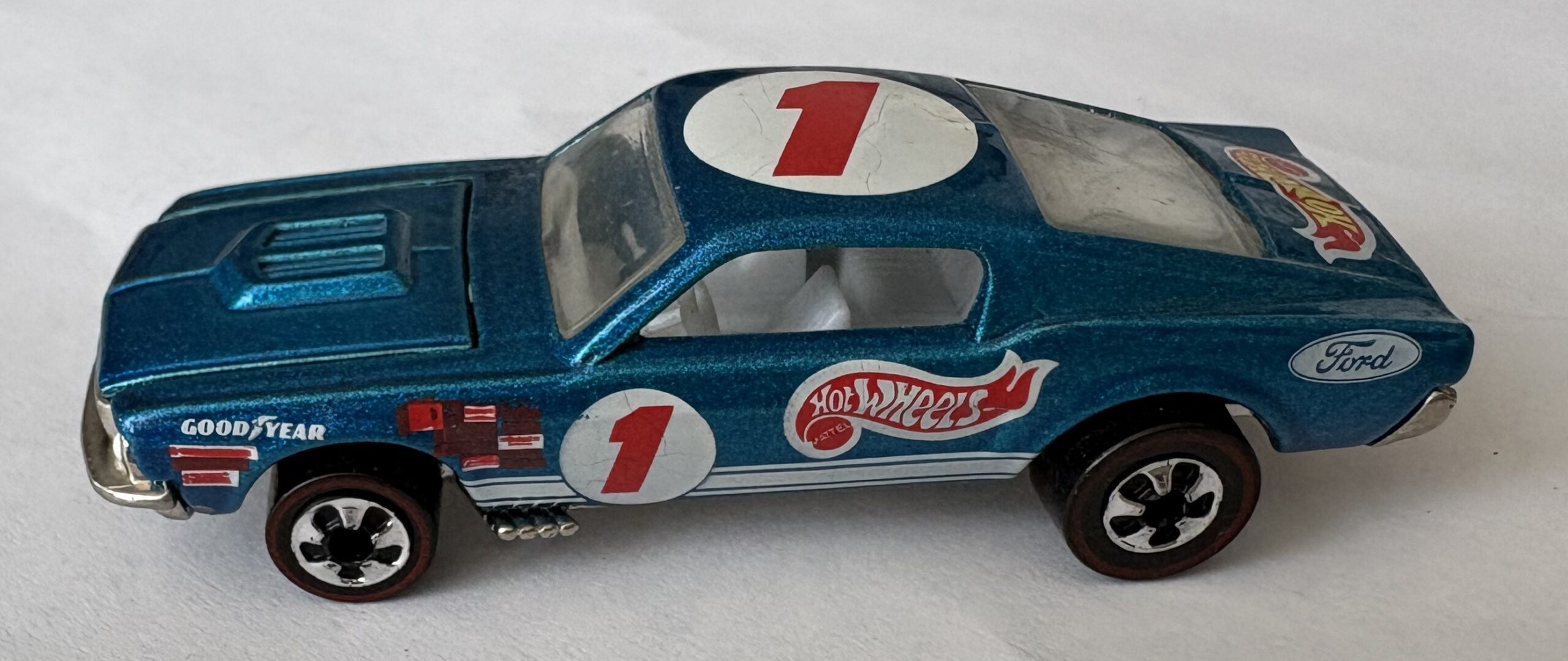 MUSTANG CUSTOM